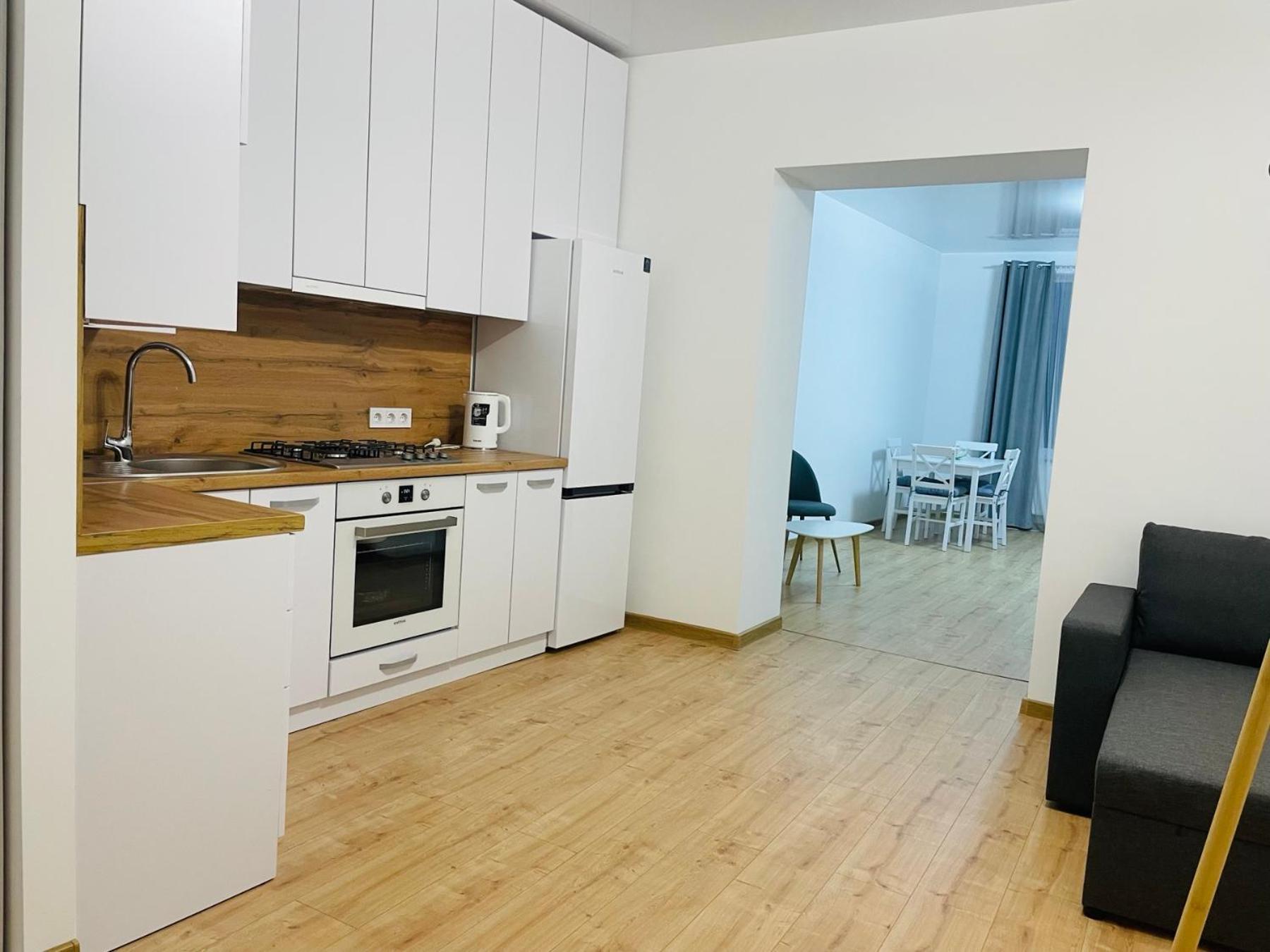 На Куліша 3, Сучасні Апартаменти Біля Оперного Lviv Extérieur photo